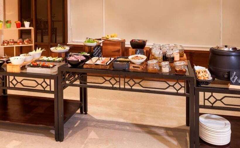 Fotos del hotel Lemon Tree Hotel Lucknow:  8