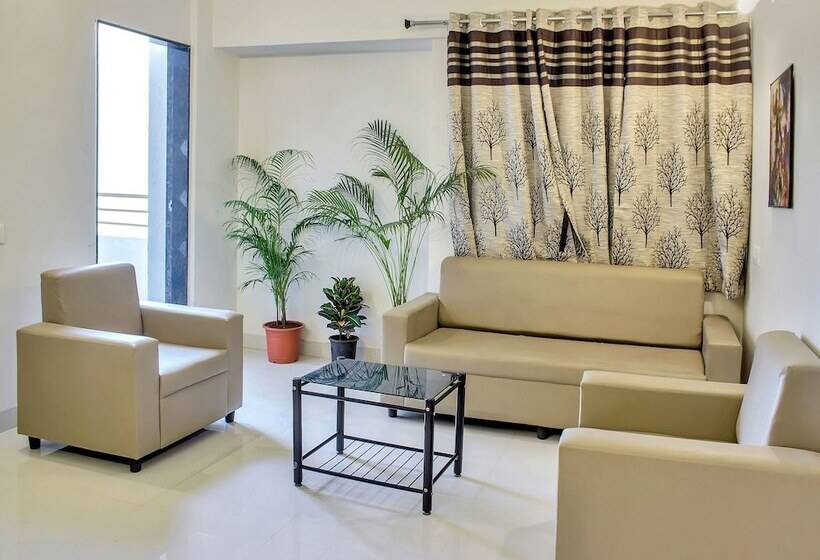 Fotos del hotel Oyo 12042 Green Olives Apartments:  20