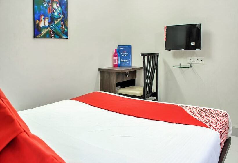 Fotos del hotel Oyo 12042 Green Olives Apartments:  17