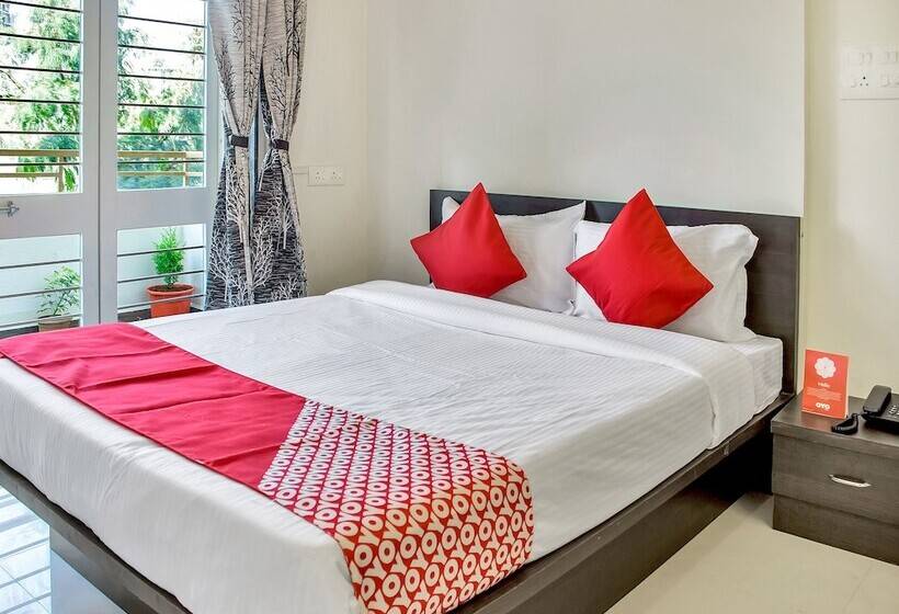 Fotos del hotel Oyo 12042 Green Olives Apartments:  9