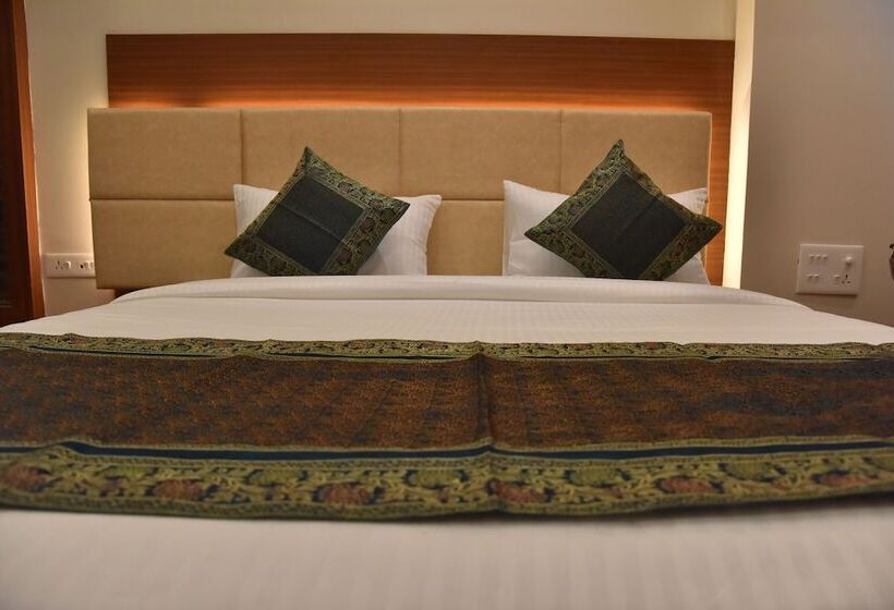 Fotos del hotel Rk Grand:  15