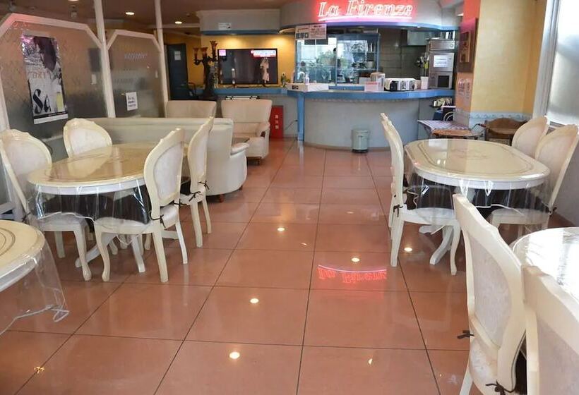 Fotos del hotel Business  La Firenze:  3