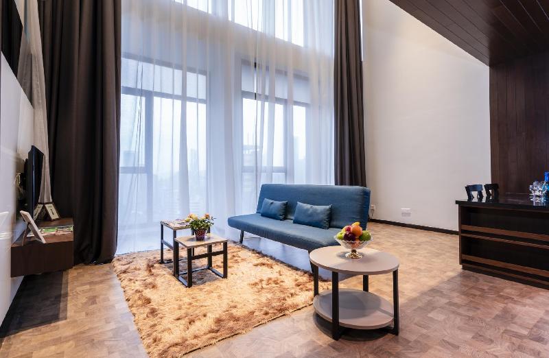 Fotos del hotel Expressionz Professional Suites By Zen Home:  2