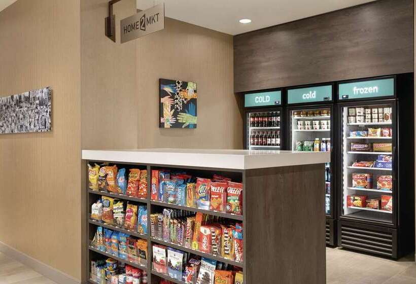 Fotos del hotel Home2 Suites By Hilton Chicago River North:  12