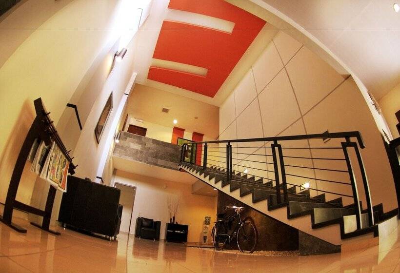 Fotos del hotel Puri Chorus Boutique:  17