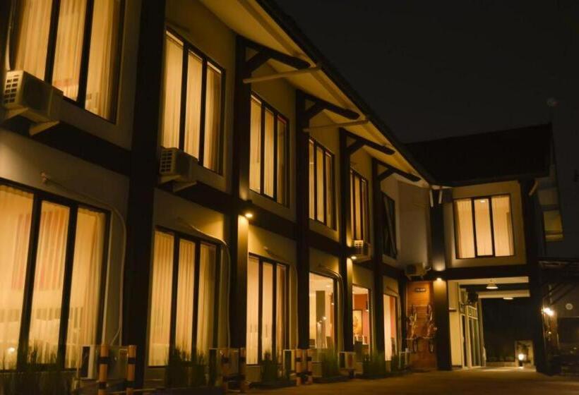 Fotos del hotel Puri Chorus Boutique:  6