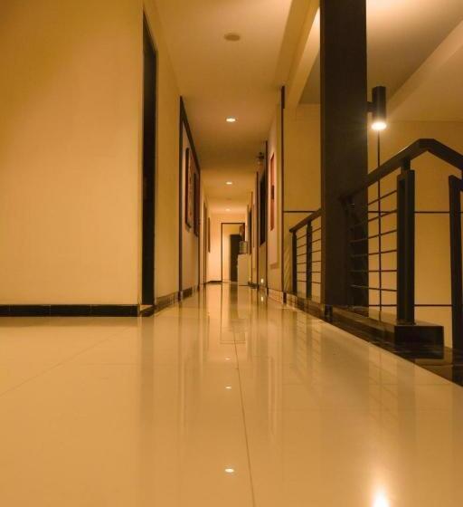 Fotos del hotel Puri Chorus Boutique:  7