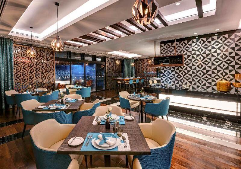 Fotos del hotel Novotel Sharjah Expo Centre:  4