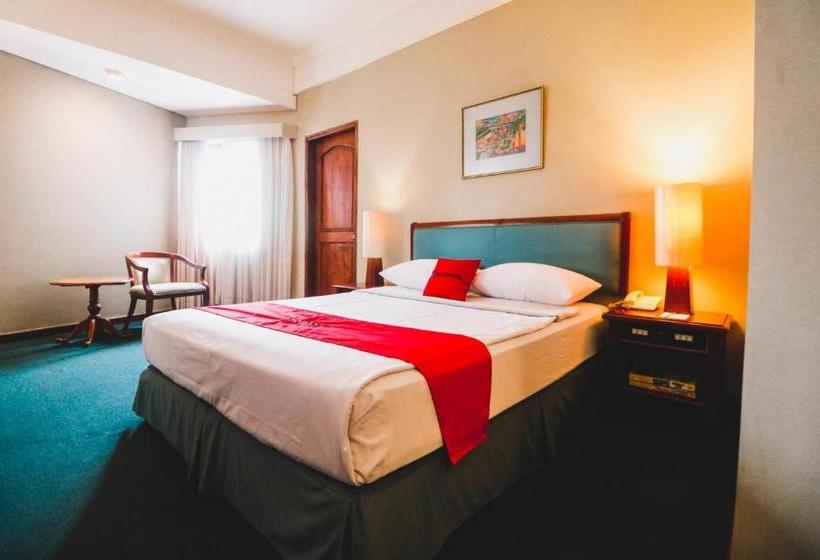 The Paragon Hotel By Reddoorz