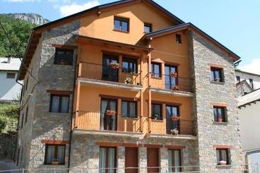 Apartamentos Mobison - Salinas