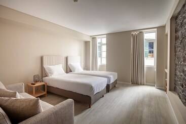 Hotel Zarco B&b Bed & Breakfast