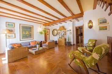 Villa Mas Blanc   Plusholidays - Benissa