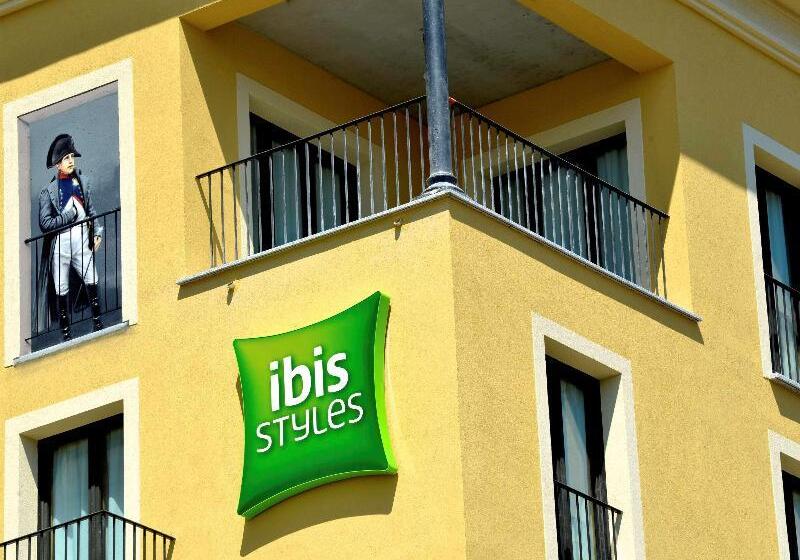Fotos del hotel Ibis Styles Ajaccio Napoleon:  12