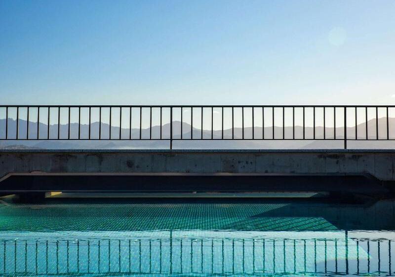 Fotos del hotel Ibis Styles Ajaccio Napoleon:  3