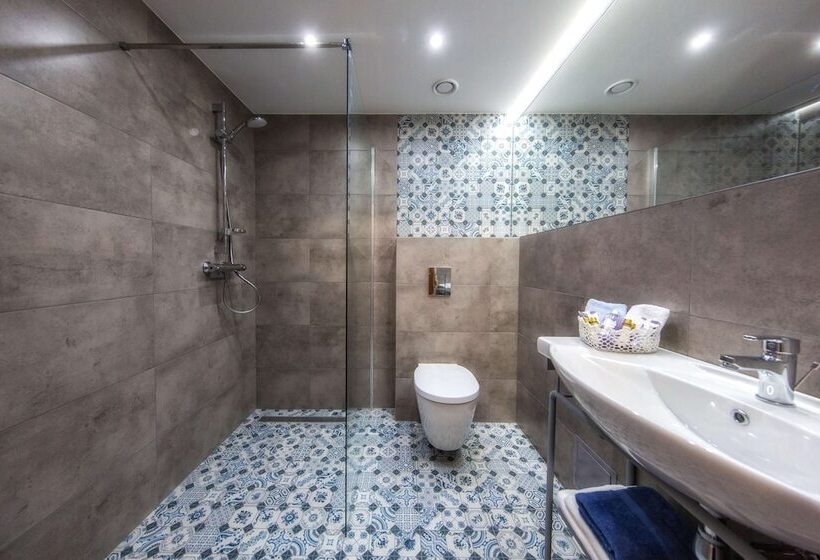 Fotos del hotel Paryski Art & Business:  4