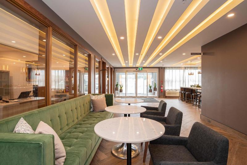 Fotos del hotel Sandman Signature Ottawa Airport:  6