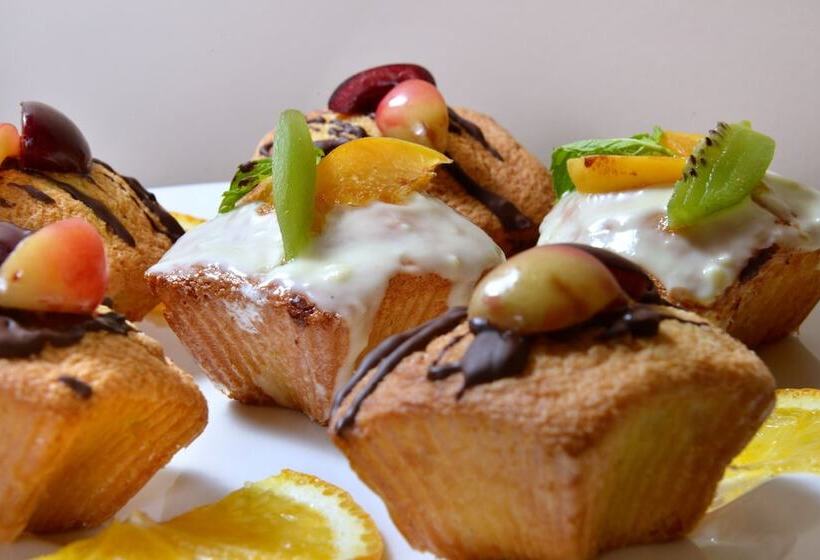 Fotos del hotel Ani Grand Hotel Yerevan:  16