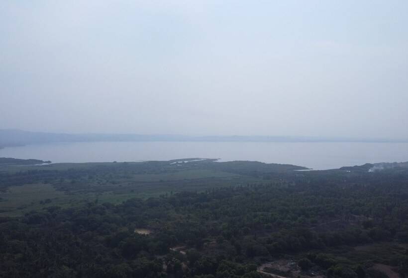 Fotos del hotel Ashly Loma Larga:  3