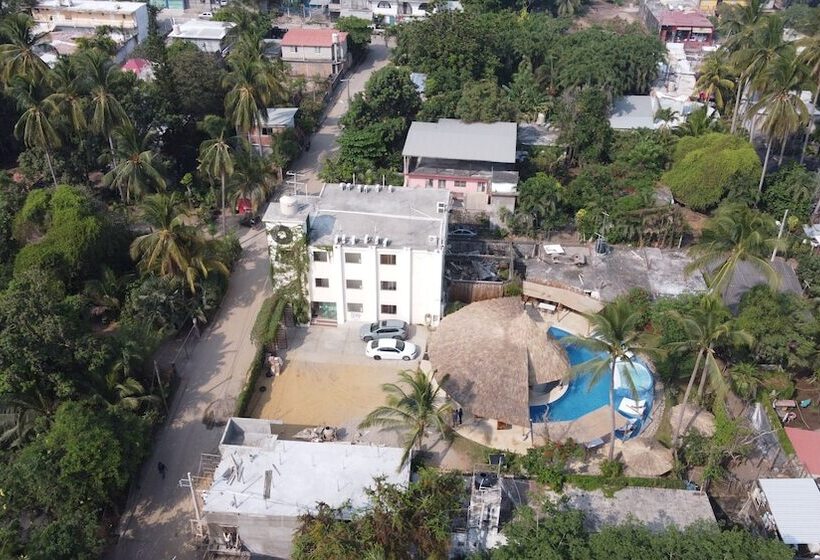 Fotos del hotel Ashly Loma Larga:  10