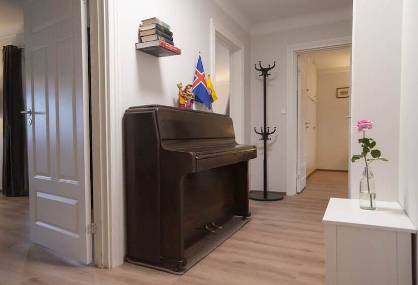 Fotos del hotel Reykjavik Cosy Guesthouse:  6