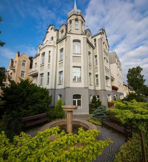 Fotos del hotel Villa Anna Lisa:  8