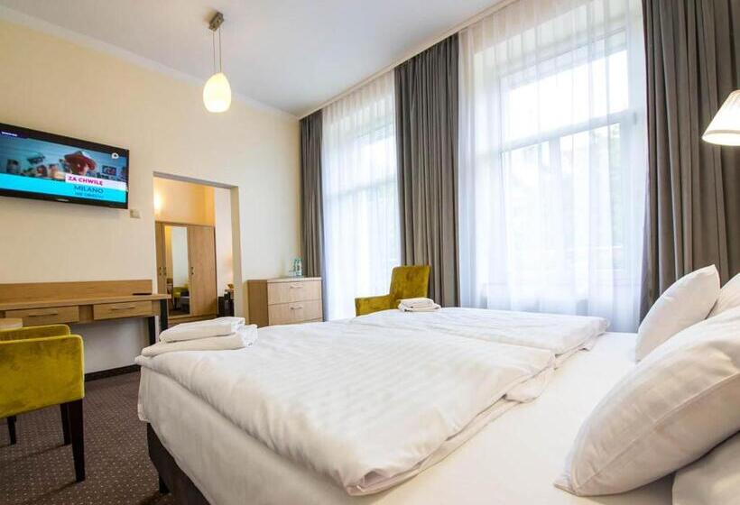 Fotos del hotel Villa Anna Lisa:  23