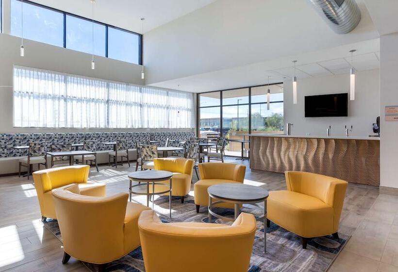 Fotos del hotel Best Western Plus Executive Residency Phoenix North Happy Valley:  23