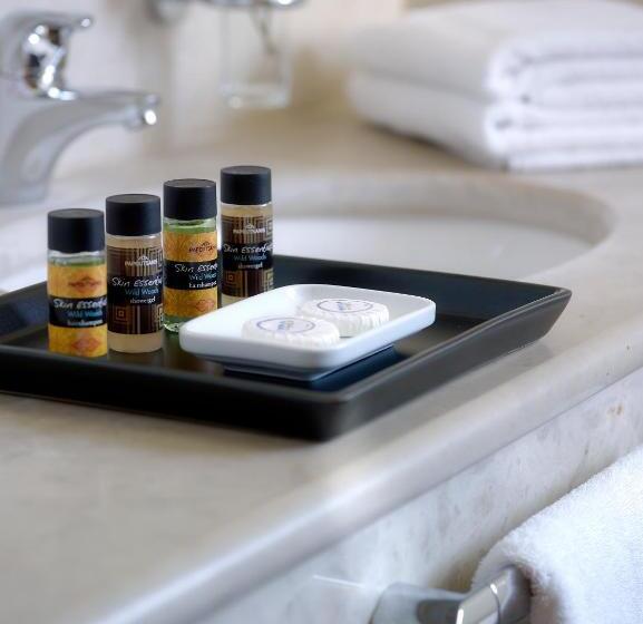 Fotos del hotel Irida:  17