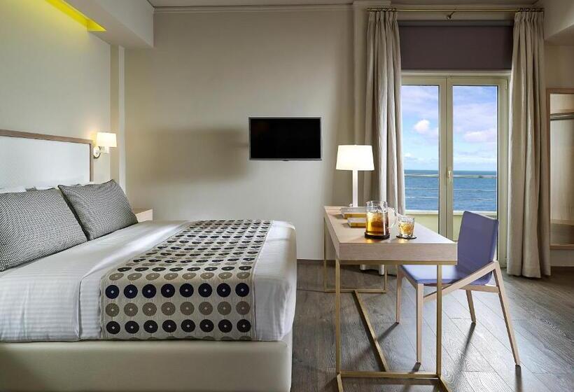 Fotos del hotel Irida:  13