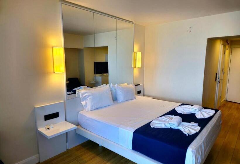 Fotos del hotel Orbi City:  2