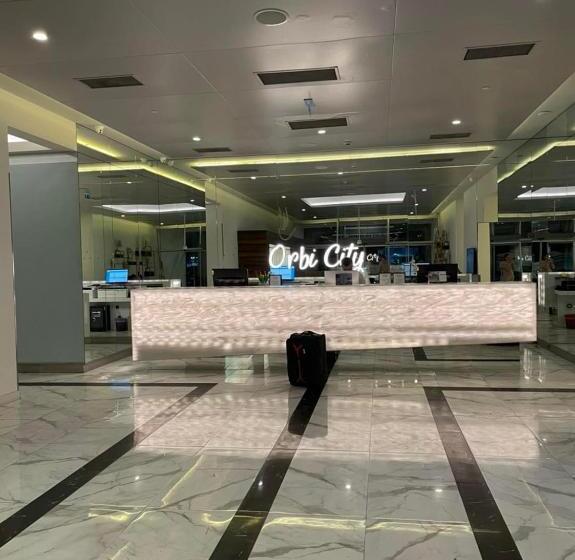Fotos del hotel Orbi City:  15