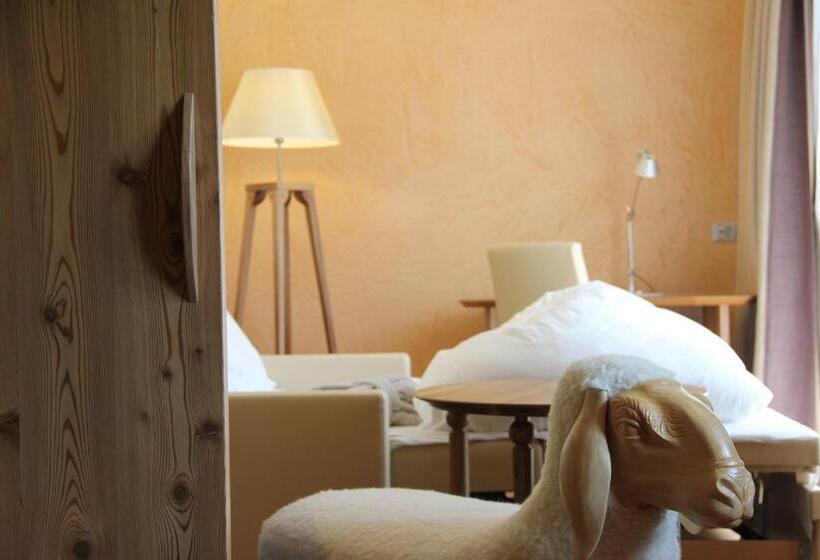 Fotos del hotel Emmy  Five Elements:  24