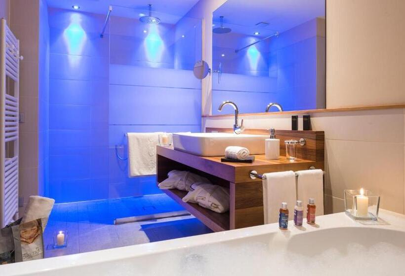 Fotos del hotel Emmy  Five Elements:  3