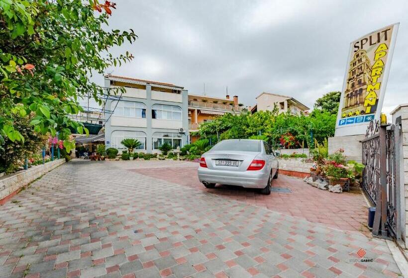 Fotos del hotel Guesthouse Rooms Split:  10