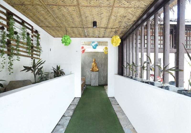 Fotos del hotel Poleng Villa:  2