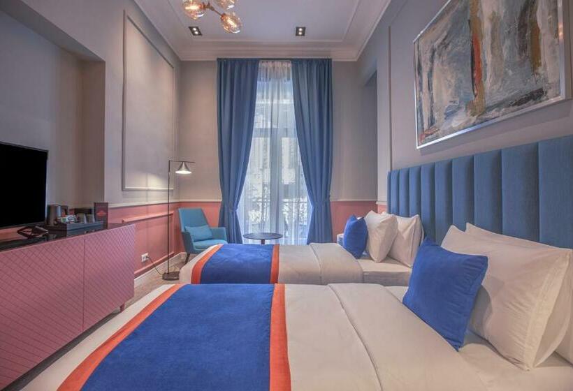 Fotos del hotel Heritage  And Suites:  2