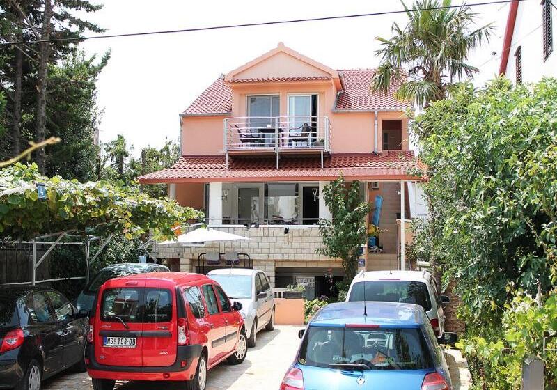 Fotos del hotel Apartments Markov:  9