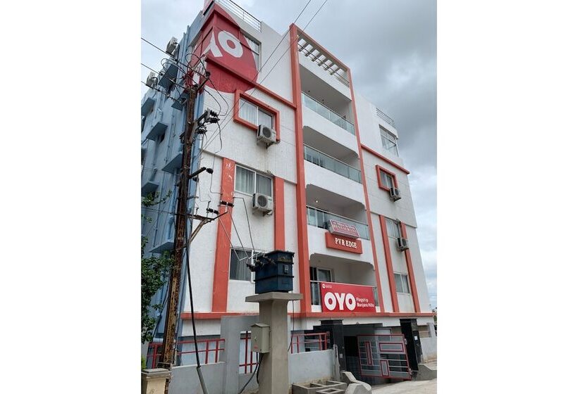 Fotos del hotel Capital O 44354 Jubilee Banjara Suites:  5