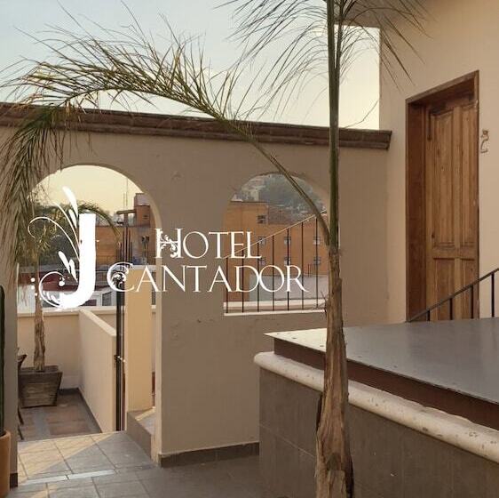 Fotos del hotel Jardín Cantador:  6