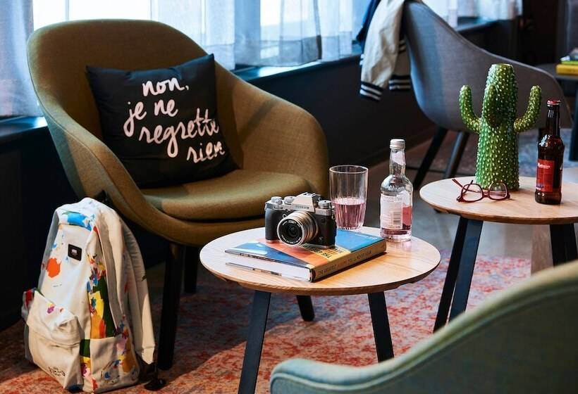 Fotos del hotel Moxy Chester:  3