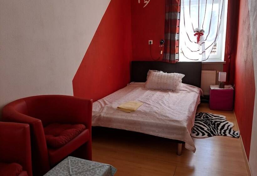 Fotos del hotel Abdalla Apartments:  17