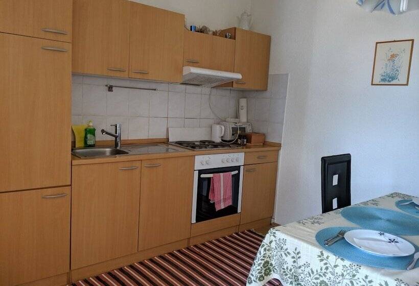 Fotos del hotel Abdalla Apartments:  2