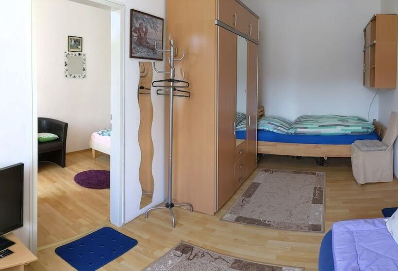 Fotos del hotel Abdalla Apartments:  18