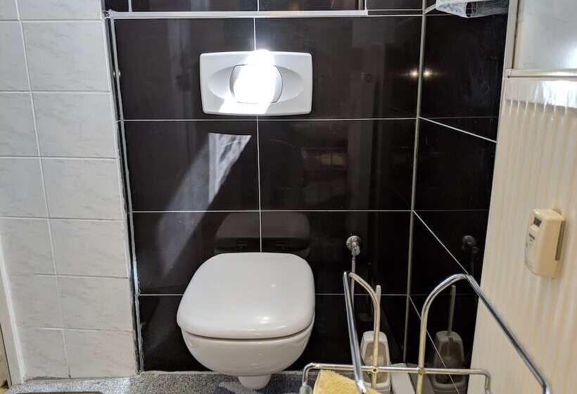 Fotos del hotel Abdalla Apartments:  6