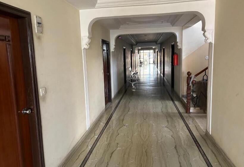 Fotos del hotel Oyo 78478  Siddhi Vinayak:  15