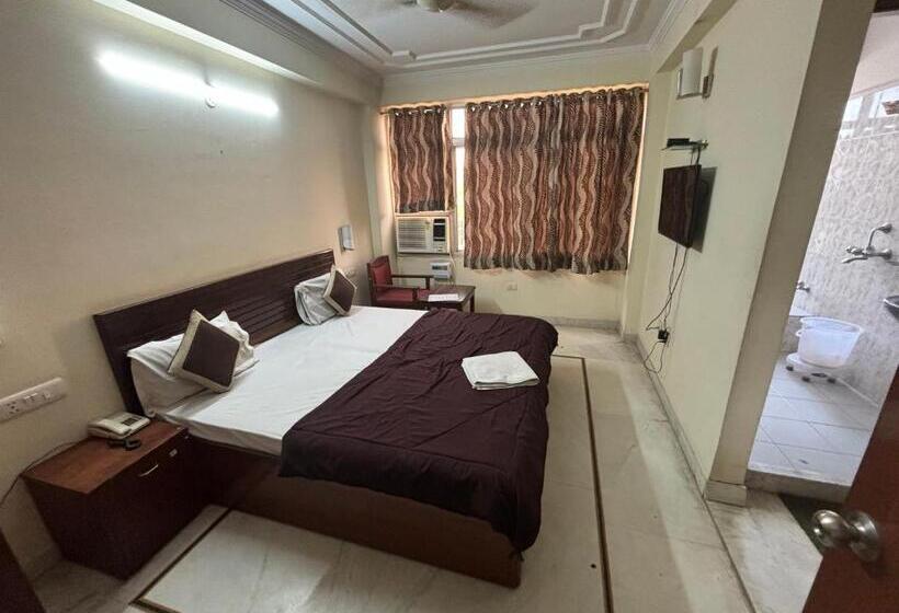 Fotos del hotel Oyo 78478  Siddhi Vinayak:  12