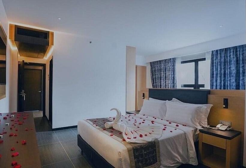 Fotos del hotel Tsr Seafront:  8