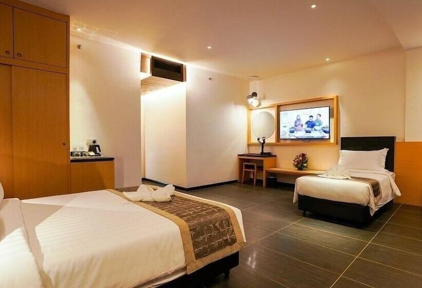 Fotos del hotel Tsr Seafront:  12