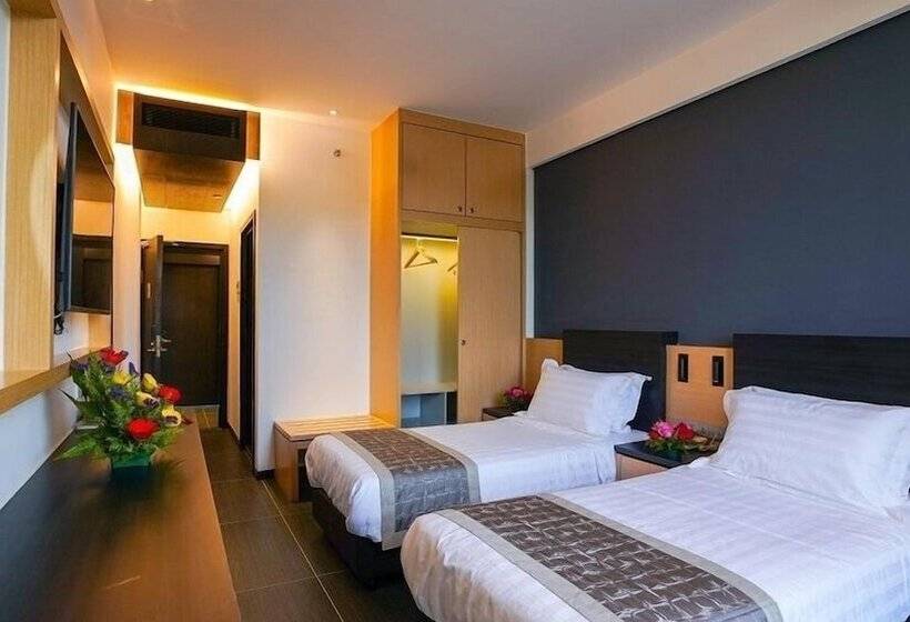 Fotos del hotel Tsr Seafront:  9