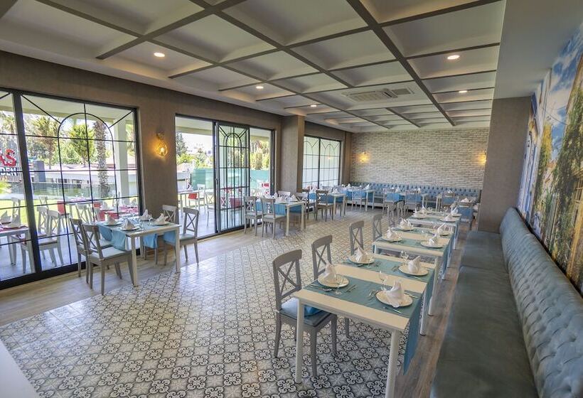 Fotos del hotel Armas Garden:  15